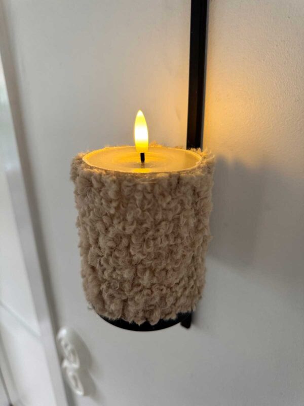 Blockljus beige korthårig päls