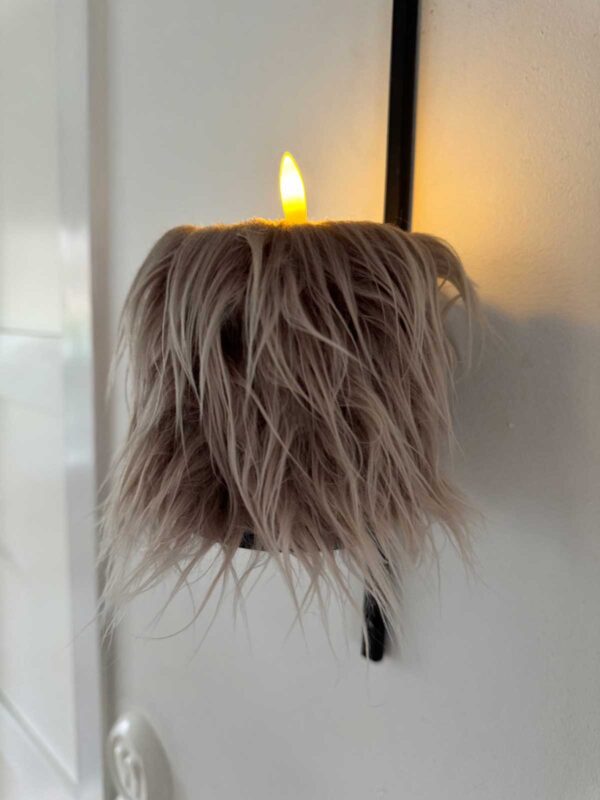 Blockljus beige långhårig päls