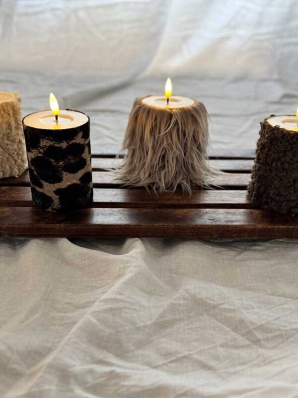 Blockljus beige långhårig päls