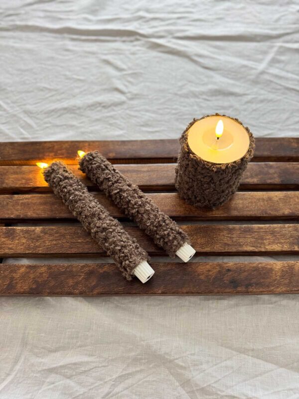 Blockljus brun korthårig päls