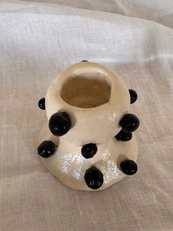 Knottrig ljusstake creme