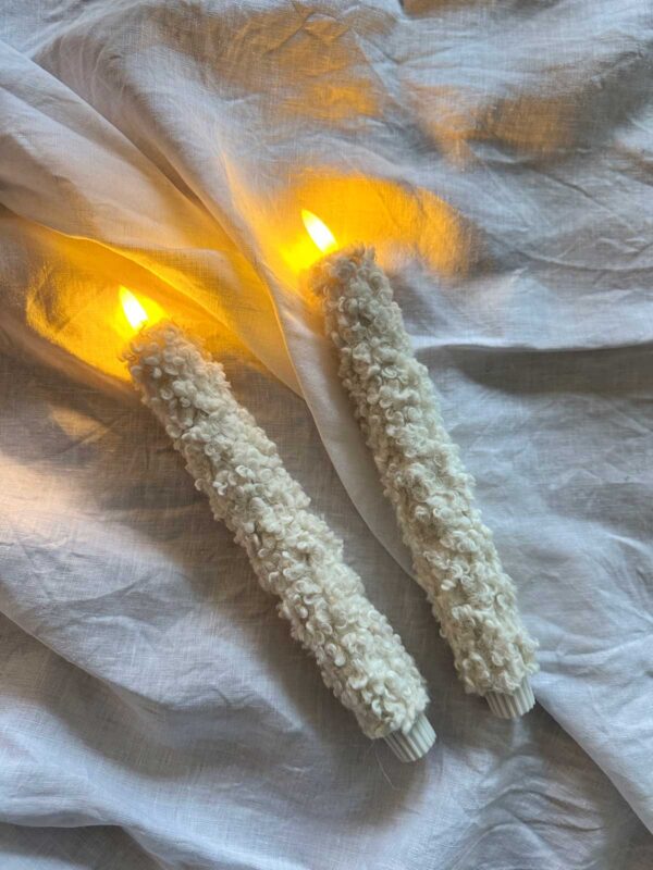 Kronljus vit korthårig päls