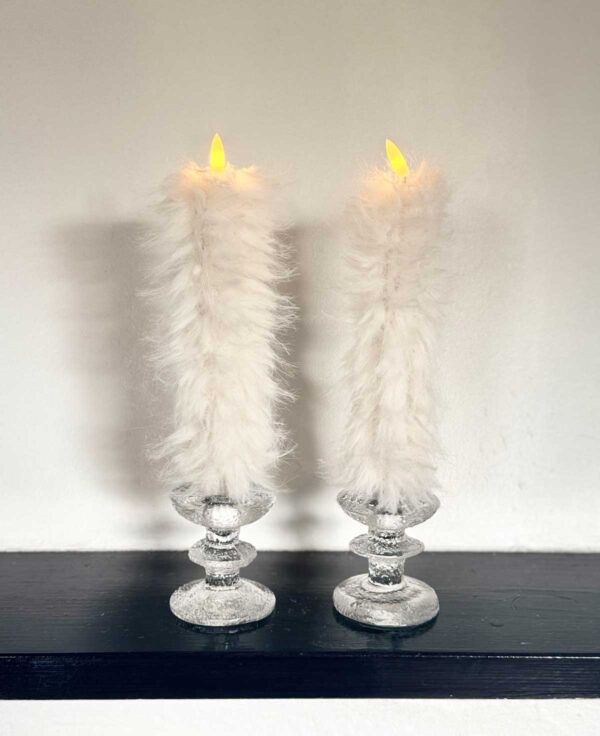 Kronljus vit långhårig päls