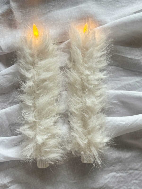 Kronljus vit långhårig päls