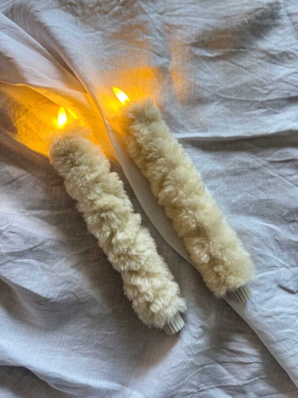 Kronljus vit mellanlång päls