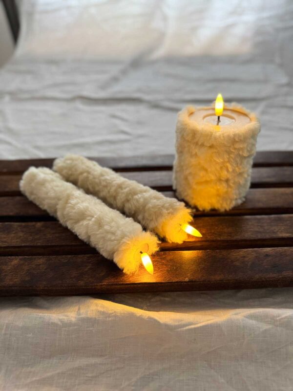 Kronljus vit mellanlång päls