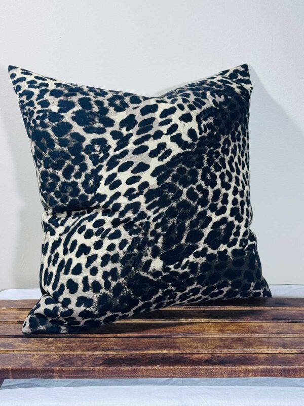 Kudde brun bomull leopard