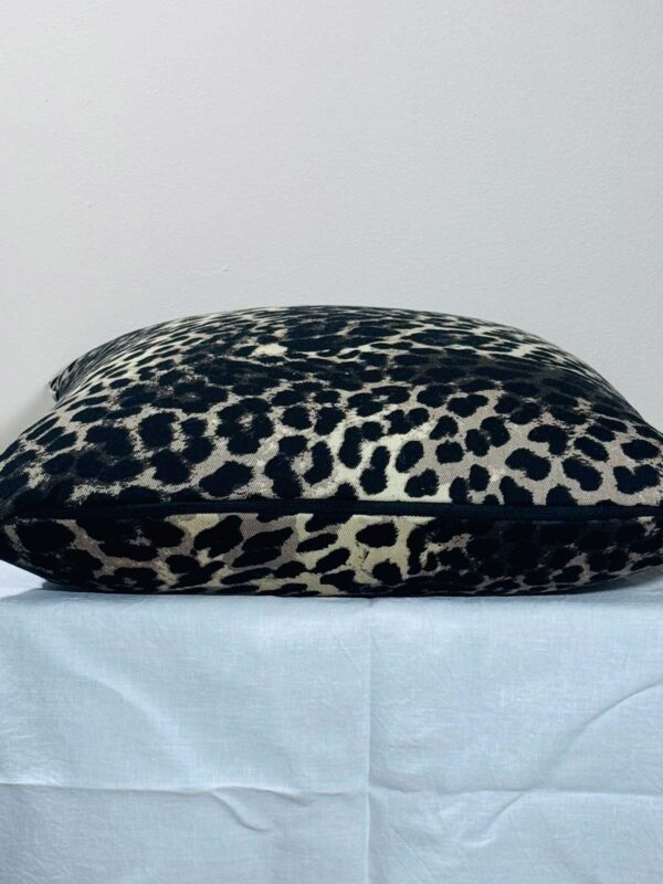 Kudde brun bomull leopard