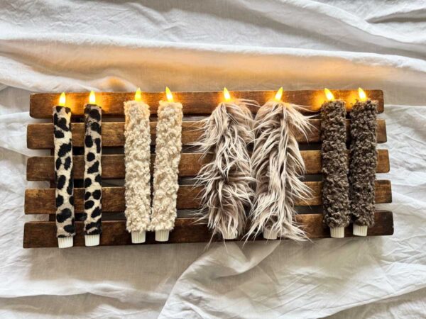 Ljuskitt beige långhårig päls